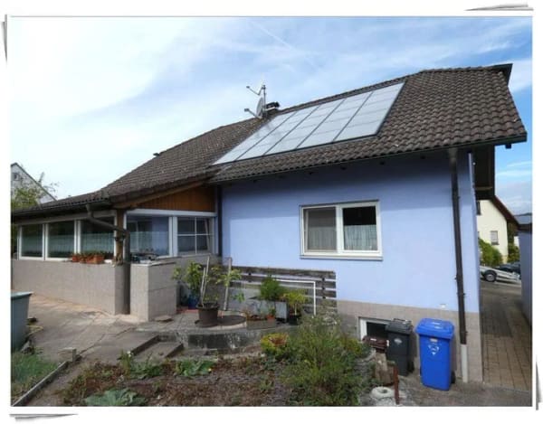 Immobilie in Stödtlen - Großzügiges Wohnhaus mit 2-3 Wohneinheiten - ideal für Mehrgenerationen, Wohnen & Arbeiten oder Kapitalanlage - Bild 1