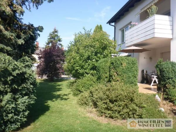 Immobilie in Neutraubling - 3-Familienhaus - auch als Mehrgenerationenhaus nutzbar - in ruhiger Lage von Neutraubling - Bild 0