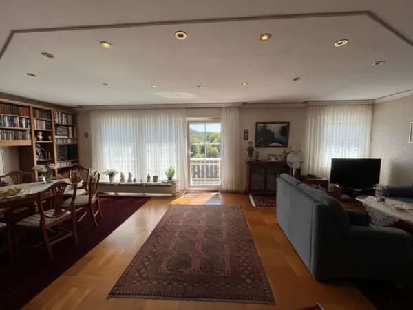 Immobilie in Breuberg - Großzügiges Einfamilienhaus (ELW möglich) mit großem Garten in Breuberg / Sandbach - Bild 2