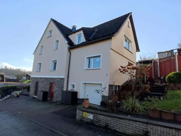 Immobilie in Olpe - ++ ON-Immobilien ++ Ein Wohnhaus in Olpe-Altenkleusheim! - Bild 1