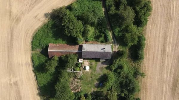 Immobilie in Waldheim - Haus in grüner Oase – absolute Ruhe und sanierter Wohnbereich, mit Möglichkeiten zur Tierhaltung - Bild 0