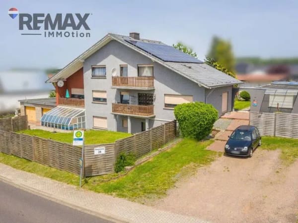 Immobilie in Heddert - Attraktives Mehrfamilienhaus mit fünf Wohneinheiten - solide Kapitalanlage mit Entwicklungspotenzial - Bild 0