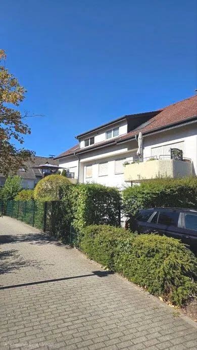 Immobilie in Obertshausen - IM ALLEINAUFTRAG !! KAPITALANLAGE !!! Vermietete 4-Zimmer Eigentumswohnung im gepflegten Mehrfamilienhaus, Obertshausen - Bild 0