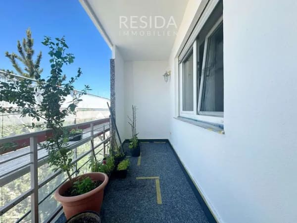 Immobilie in Möglingen - Modernisierte 3,5-Zi.-Wohnung in Möglingen mit Sonnenbalkon, Weitblick und Stellplatz - Bild 1