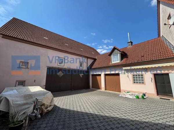 Immobilie in Weiltingen - Saniertes Bauernhaus mit Charme und weiterem Entwicklungspotenzial - Bild 3