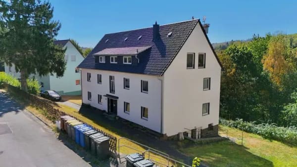 Immobilie in Dietzhölztal - Dachgeschoss-Eigentumswohnung in Dietzhölztal-Ewersbach - Bild 2