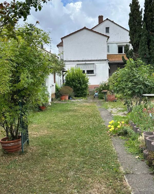 Immobilie in Biblis - 2-Familien-Wohnhaus in guter Lage - Bild 1
