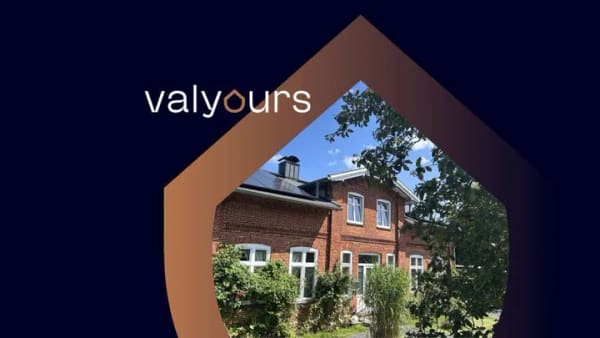 Immobilie in Waabs - Stilvolles Wohnhaus in strandnaher & zentraler Lage von Kleinwaabs mit 3 Einheiten (gen. FeWo) - Bild 0