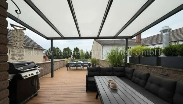 Immobilie in Grefrath - Wohn- und Geschäftshaus in zentraler Lage von Grefrath mit Dachterrasse und vermieteter Gewerbeeinhe - Bild 0
