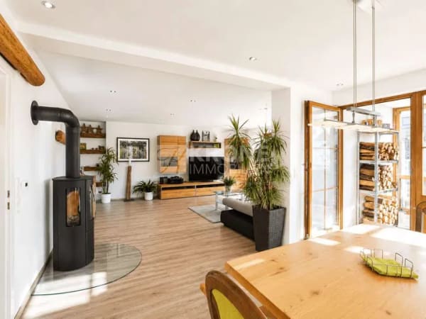 Immobilie in Essingen - 🌳 Zentral wohnen, Natur genießen: 116 m² Wohnkomfort mit verglastem Balkon - Bild 1