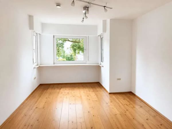 Immobilie in Sandhausen - Freistehendes Einfamilienhaus in Sandhausen zu verkaufen - Bild 1