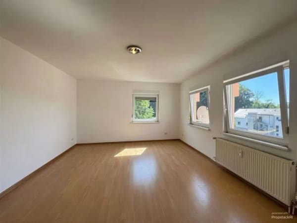 Immobilie in Plochingen - Helle 3-Zimmerwohnung in naturnaher Lage Plochingens - Bild 1