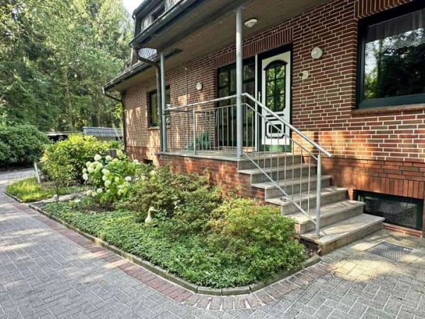 Immobilie in Kakenstorf - Gepflegte Erdgeschosswohnung mit großem Garten und viel Potenzial in ruhiger Lage - Bild 2