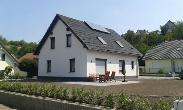 Immobilie in Struppen - Schlüsselfertiger Neubau-Erstbezug zum guten Preis in 01796 Struppen - Bild 0