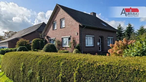 Immobilie in Ihlow - Ehemalige Hofstelle mit Wohnhaus, Scheune - Bild 1