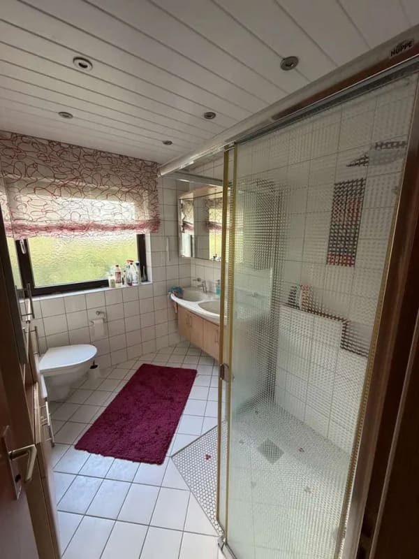 Immobilie in Herbrechtingen - Wohnen mit Weitblick - Einfamilienhaus mit ELW in traumhafter Panoramalage von Herbrechtingen - Bild 2