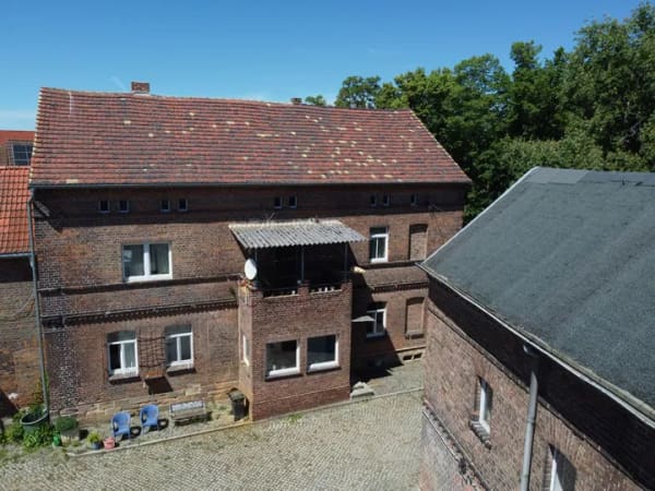 Immobilie in Bad Dürrenberg - spektakuläres Anwesen mit 6600 m² Grundstück - Bild 2