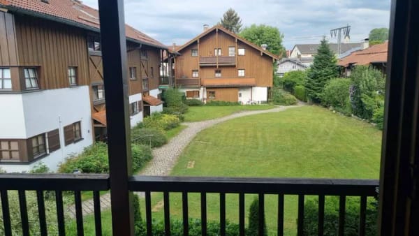 Immobilie in Holzkirchen - 2 Zimmer Obergeschosswohnung mit Westbalkon - Bild 3
