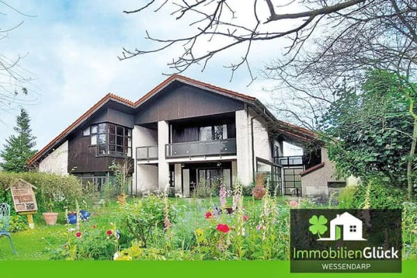 Immobilie in Hilter - Exklusives Architektenhaus auf großzügigem Grundstück mit Entwicklungspotenzial - Bild 0
