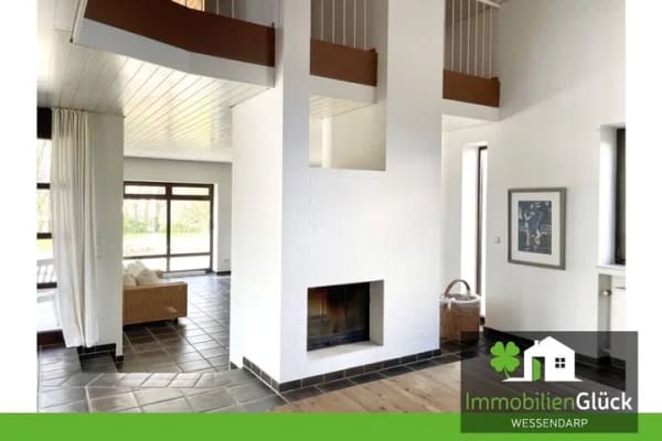 Immobilie in Hilter - Exklusives Architektenhaus auf großzügigem Grundstück mit Entwicklungspotenzial - Bild 1