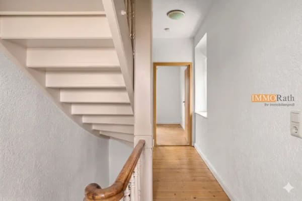 Immobilie in Riegel - IMMORath.de - Charmantes Wohnen wie im Reihenendhaus mit eigenem Garten und zwei Stellplätzen - Bild 4