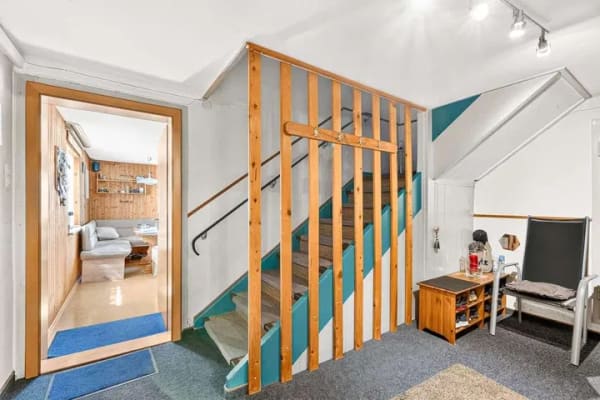 Immobilie in Lindenberg im Allgäu - Dreifamilienhaus in zentrumsnaher Wohnlage – vermietet, mit Entwicklungsspielraum - Bild 1