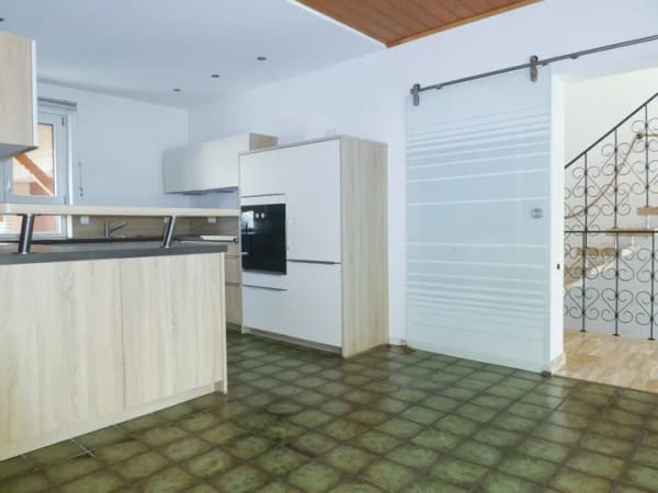 Immobilie in Hochdorf-Assenheim - Wohnen wie im eigenen Haus – Charmante Eigentumswohnung mit Terrasse, Garage und Stellplatz - Bild 0
