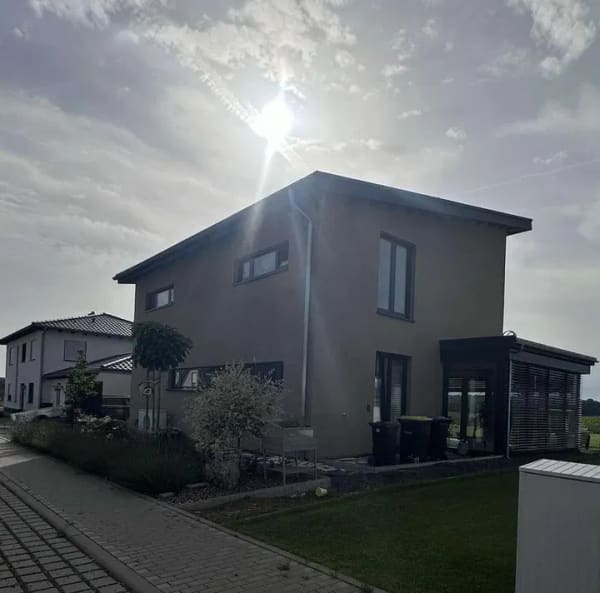 Immobilie in Sulzheim - Ihr privates Refugium in Mönchstockheim - Luxus trifft auf grenzenlose Aussicht - Bild 1