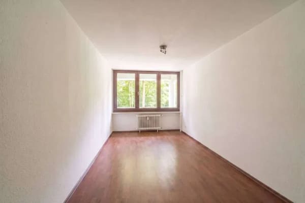 Immobilie in Reinbek - Vermietete 2-Zimmer-Wohnung mit Loggia in Reinbek | GLADIGAU - Bild 3
