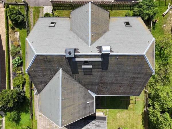 Immobilie in Auerbach/Vogtland - Ruhe, Platz und Lebensqualität – Ihr Familiendomizil in Auerbach - Bild 2