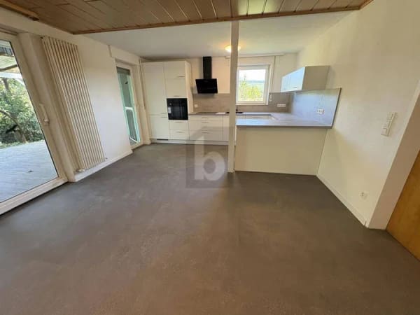 Immobilie in Ellhofen - KERNSANIERT BEZUGSFREI MIT GROßEM GRUNDSTÜCK - Bild 1
