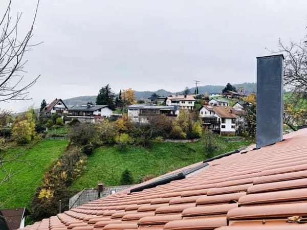 Immobilie in Bühlertal - Geschmackvolle 5-Raum-Wohnung mit Balkon und Einbauküche in Bühlertal Luftkurort - Bild 1