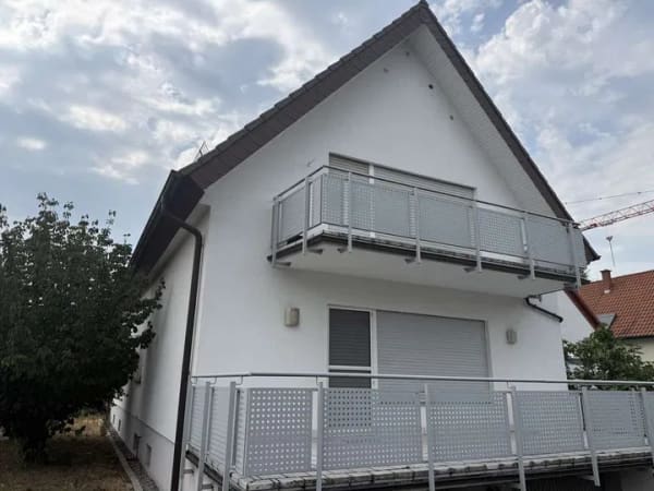 Immobilie in Sandhausen - Vielseitiges Wohnhaus auf Eckgrundstück – zwei Wohneinheiten - Bild 0
