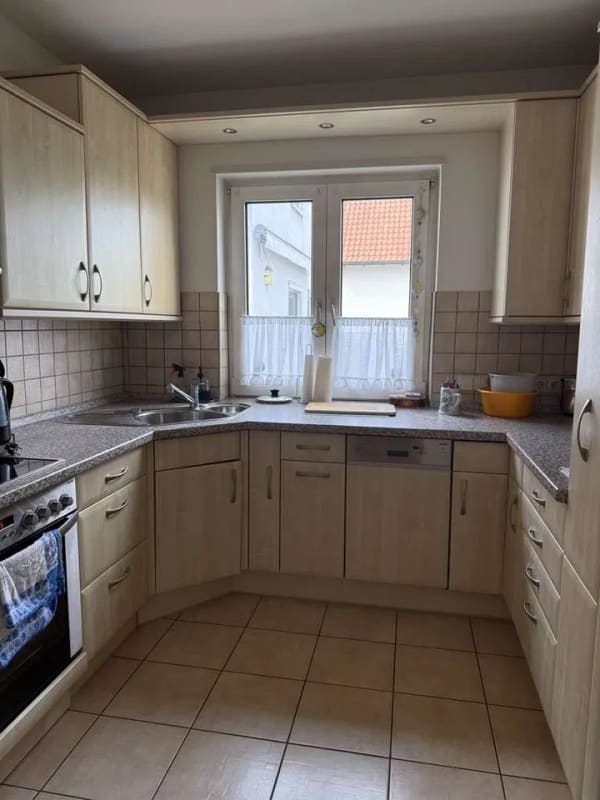 Immobilie in Sandhausen - Vielseitiges Wohnhaus auf Eckgrundstück – zwei Wohneinheiten - Bild 4