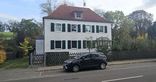 Immobilie in Markkleeberg - Exklusives Zweifamilienhaus in Markkleeberg – Kapitalanlage mit Potenzial - Bild 1