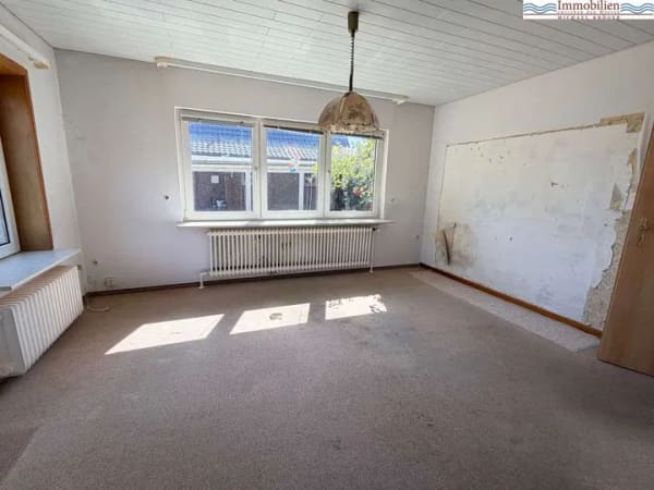 Immobilie in Mildstedt - Massives Einfamilienhaus mit großem Grundstück und viel Potenzial in ruhiger Wohnlage von Mildstedt - Bild 4