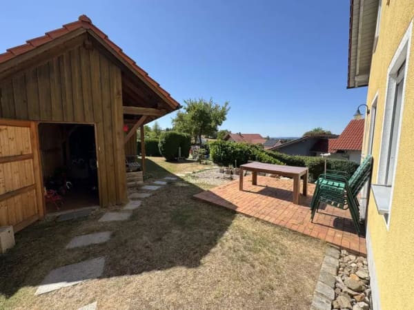 Immobilie in Waffenbrunn - Einfamilienhaus im Grünen | 119 m² Wohnfläche | 849 m² Grundstück | 2 Garagen - Bild 3