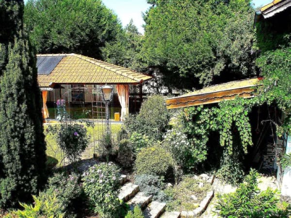 Immobilie in Aying - Wunderschönes Mehrfamilienhaus in Großhelfendorf! Völlig ruhig! Anlageobjekt! Eigennutzung! Pool, Sauna, Gartenhaus, Wintergarten, 3 Garagen,Werkstatt - Bild 3
