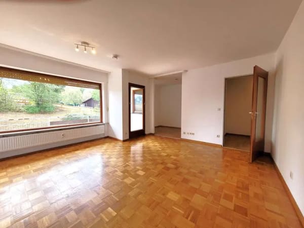 Immobilie in Löffingen - Bezugsfreie 1,5-Zimmerwohnung inkl. Stellplatz in Natur- und Stadtlage - Bild 1