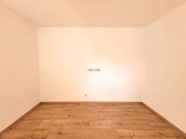 Immobilie in Löffingen - Bezugsfreie 1,5-Zimmerwohnung inkl. Stellplatz in Natur- und Stadtlage - Bild 3