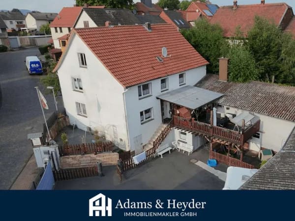 Immobilie in Gudensberg - Sanierter Bauernhof/Resthof mit angrenzender Wiese in Gudensberg OT Dorla - Bild 0