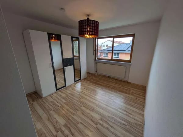 Immobilie in Krailling - Helle 2 Zimmer Wohnung, zentral und ruhig in Krailling - Bild 4