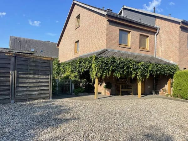 Immobilie in Bargfeld-Stegen - Familienfreundliches Endreihenhaus 5-Zimmer im Dorfkern - Bild 0