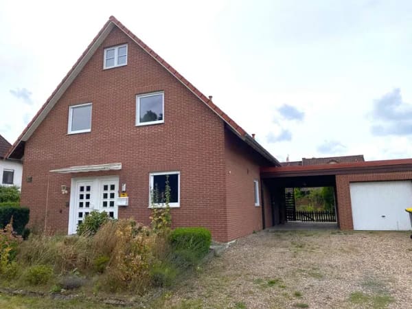Immobilie in Essel - Schwarmstedt - ruhige Lage, "buntes" EFH, Kamin, Terrasse, 5 Zimmer, Garage, Carport, KP 339.000 € - Bild 1
