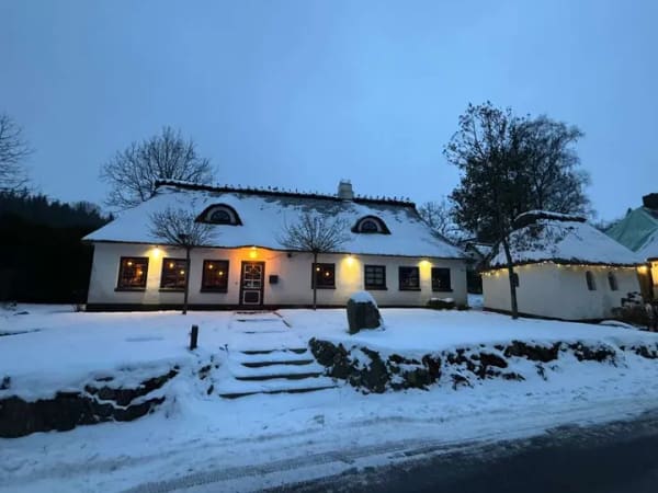 Immobilie in Güby - Wunderschönes Reetdachhaus mit modernem Anbau fussläufig nach Louisenlund - Bild 2