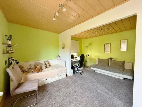 Immobilie in Stuhr - Familienidyll am See: Großzügiges Haus mit Garten - Bild 2