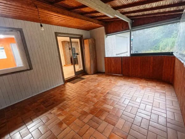 Immobilie in Falkenstein - Ebenerdiger 4-Zimmer-Bungalow bei Falkenstein – 920 m², Schwedenofen und Garage - Bild 3