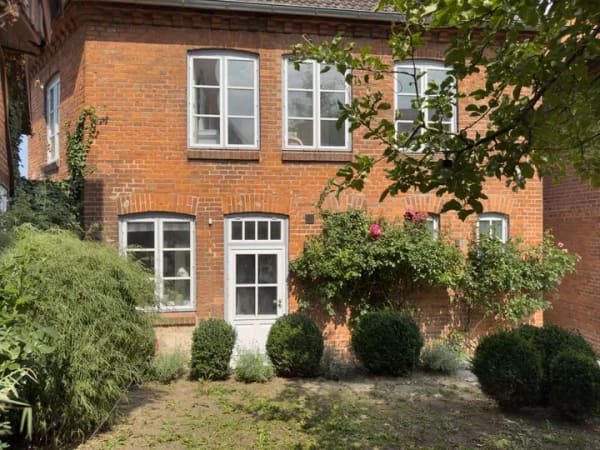Immobilie in Lütjenburg - Stilvoll saniertes Stadthaus im Zentrum von Lütjenburg - Bild 2