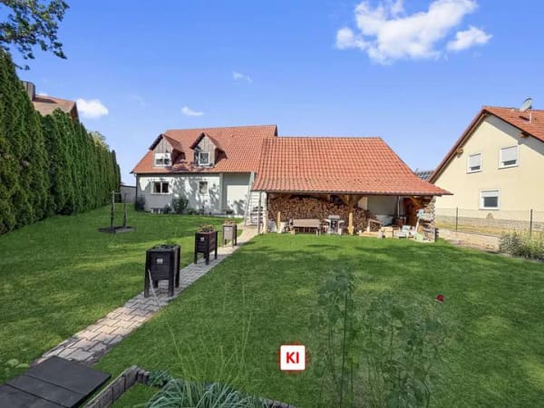Immobilie in Obernbreit - Familienhaus mit Charakter und viel Platz! - Bild 2