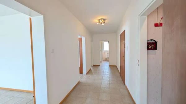 Immobilie in Hann. Münden - [Bereich Hinter der Blume] Toll geschnittene 3-Zimmerwohnung mit überdachtem Balkon - Bild 1